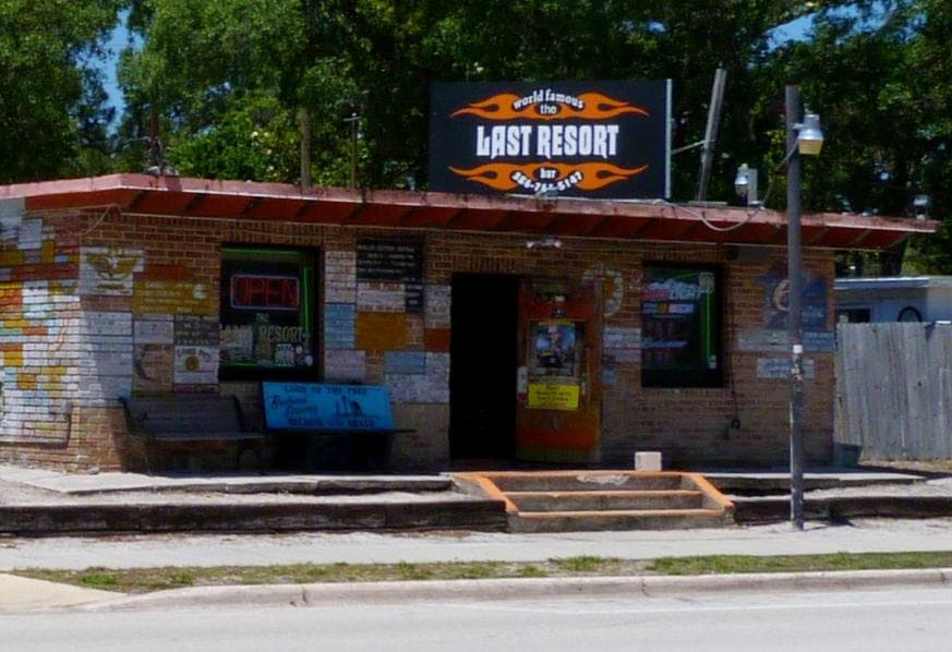 O bar The Last Resort, em Port Orange, Flórida