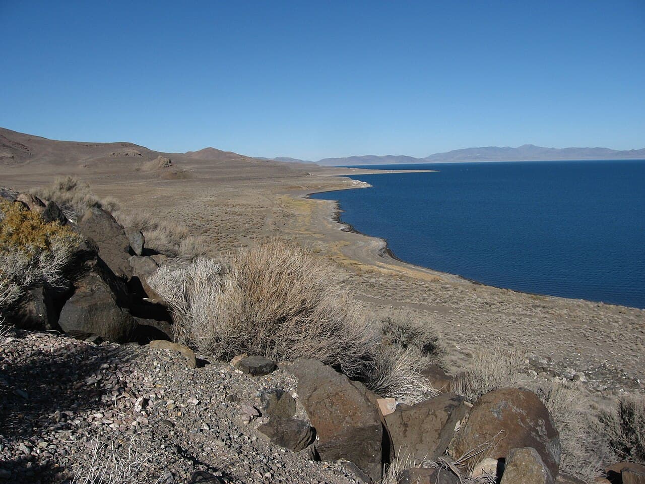 O Pyramid Lake, em Nevada